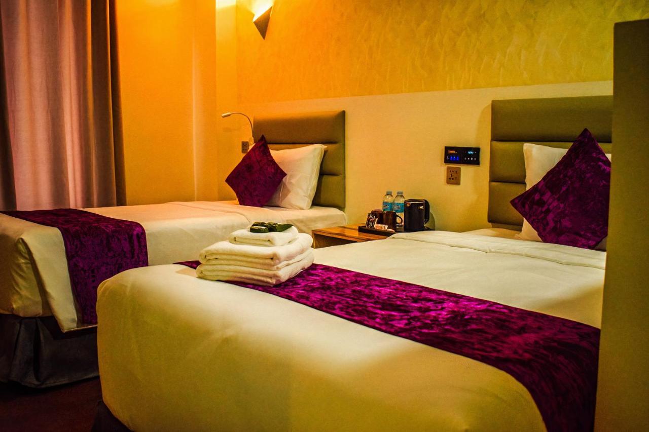 Sempre Premier Inn - Mactan Airport Hotel Lapu-Lapu City Exterior photo